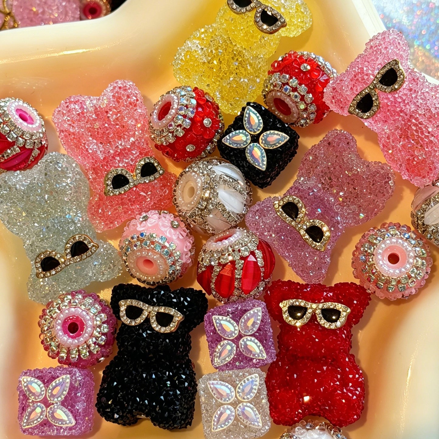 A.【For Pen DIY】Crushed Sugar Sunglasses Bear Rhinestone Bead Mix