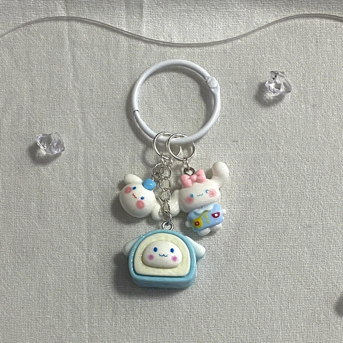 B. Cute Keychain(OPEN IN LIVE)