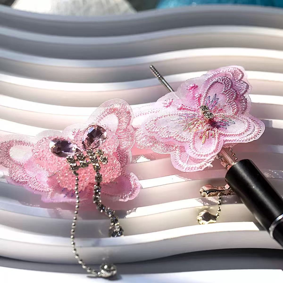A. Beads for Fancy Pen/Keychain/Phone-chain/Bracelet(OPEN IN LIVE)