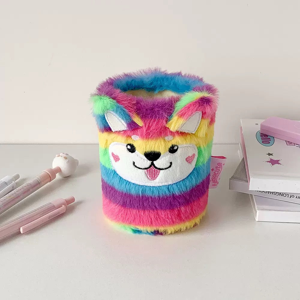 B. Cute Pen Holder Pencil Storage box